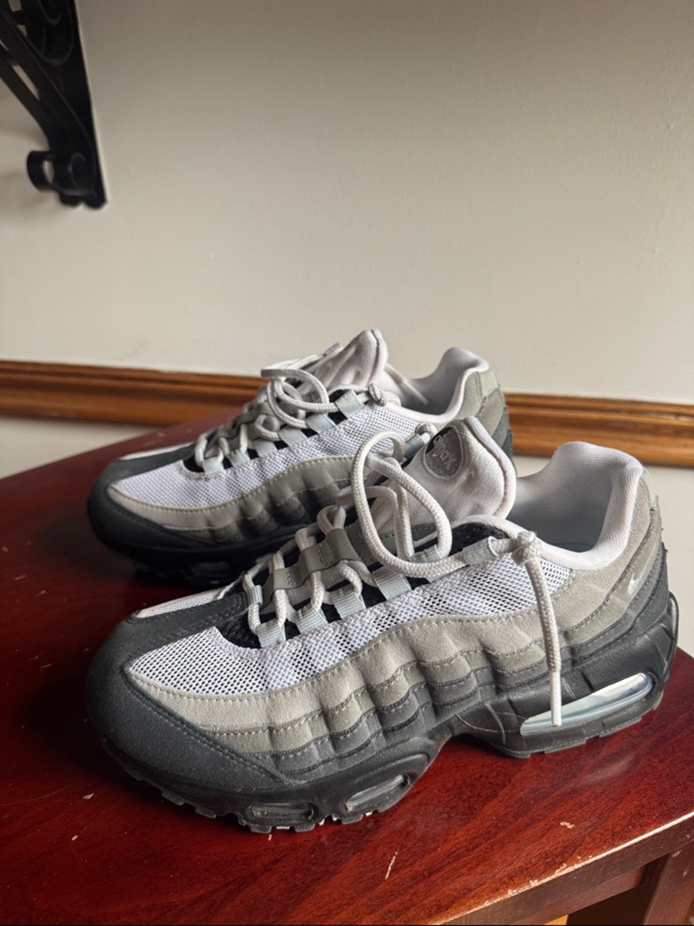 Nike Women’s Air Max Sneakers in White gray and baby blue. 
Women’s size 7